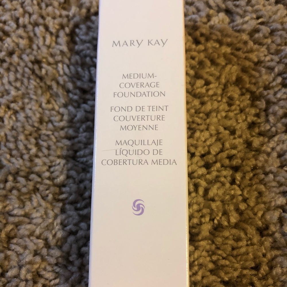 Mary Kay Medium coverage foundation